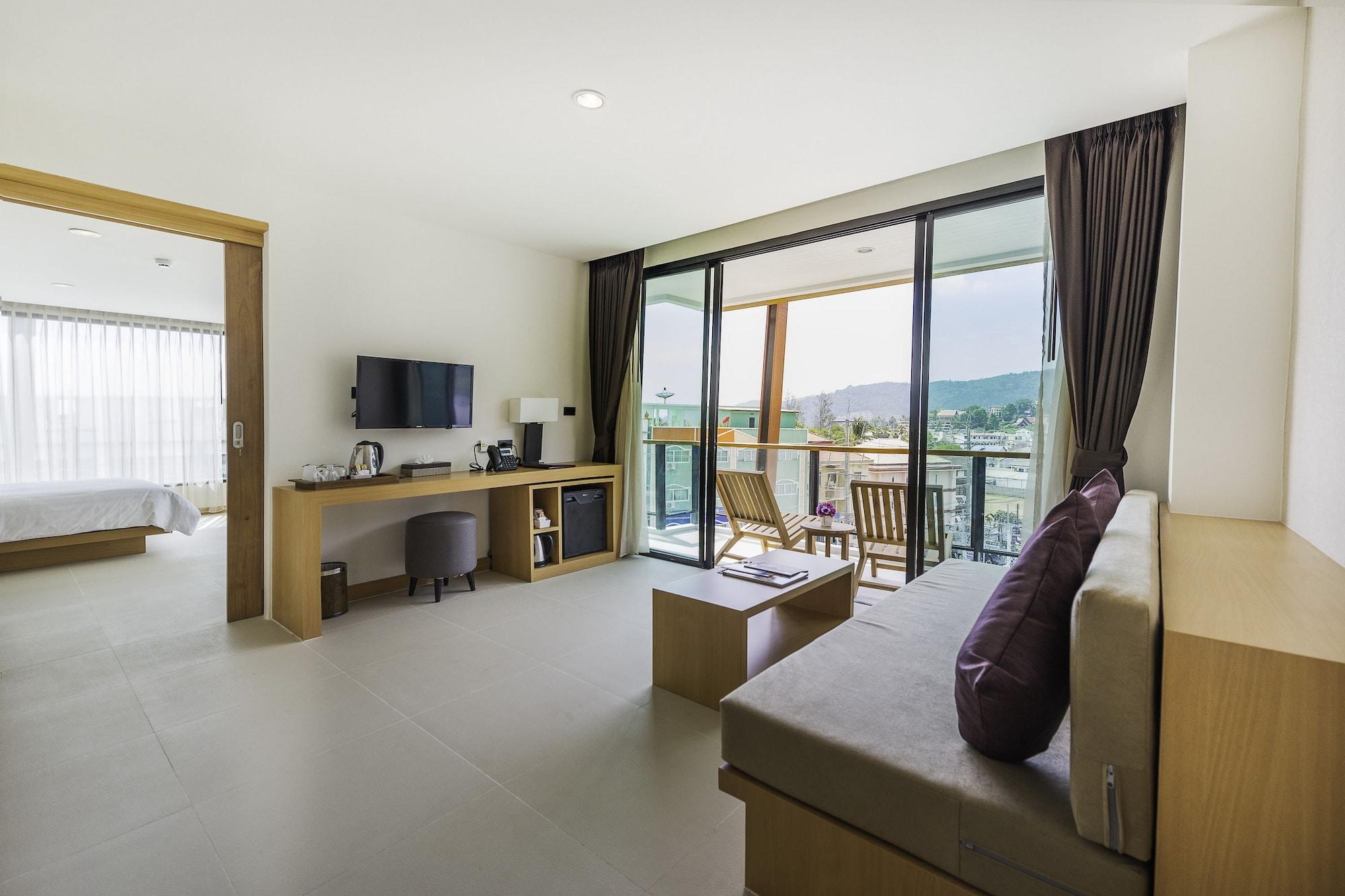 The Lunar Patong Phuket Dış mekan fotoğraf